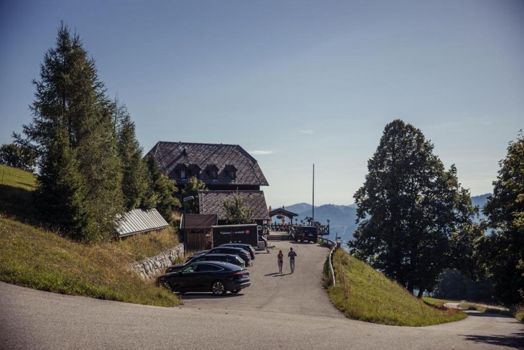 Gmundnerberghaus image 1