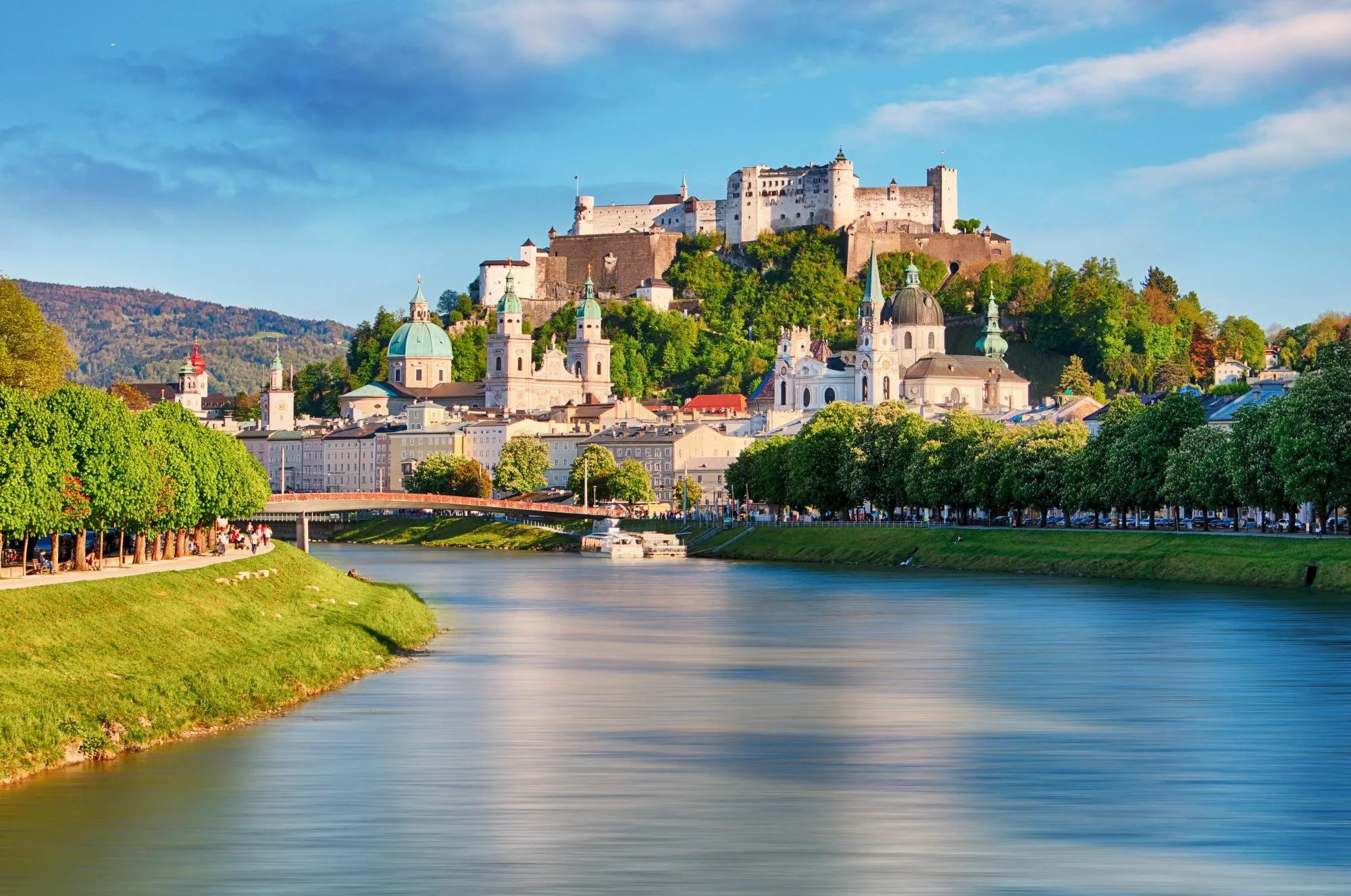 Cycle along the Salzach River