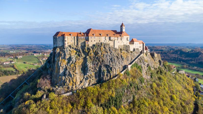 Riegersburg Castle image 1