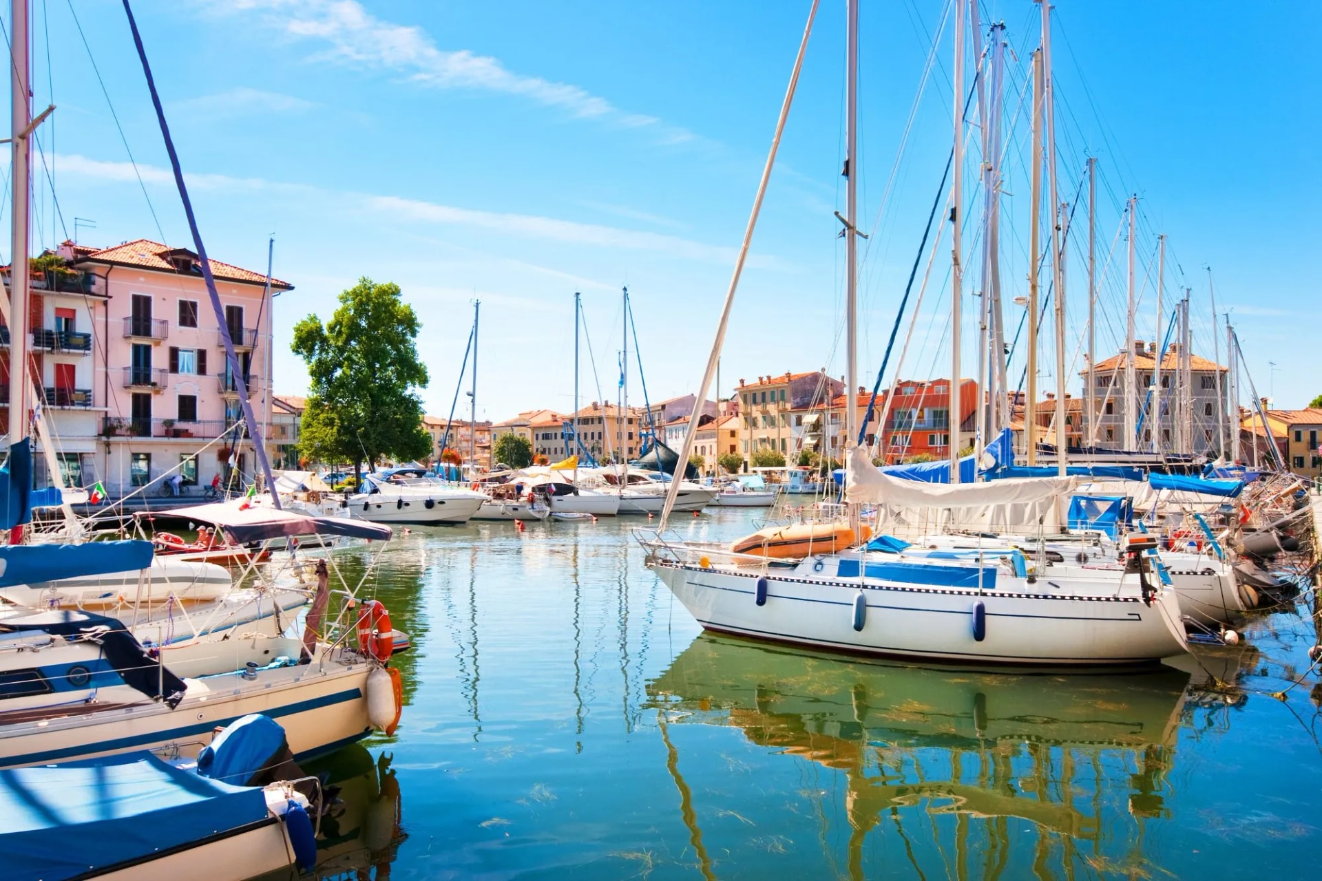 Harbor in grado